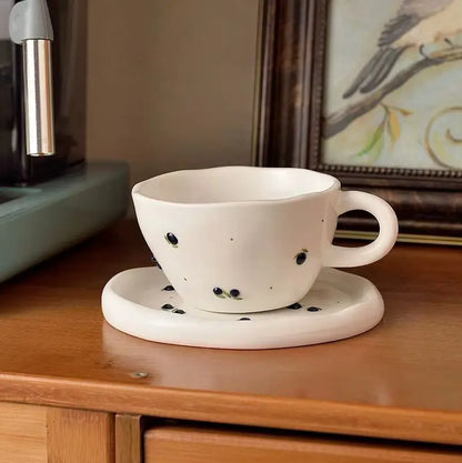 300ml 10oz Hand -painted Embossed Cherry Coffee Cup Exquisite Retro Ceramics Cherry Coffee Cup Cup Afternoon Tea Cup 1 Piece
